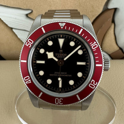 Tudor Black Bay Red Bezel 41mm