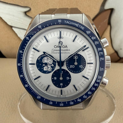 Omega Speedmaster Silver Snoopy 42mm